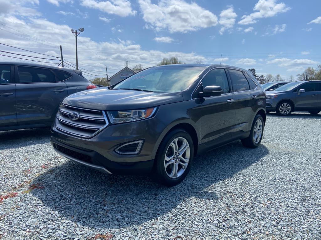 2017 Ford Edge Titanium