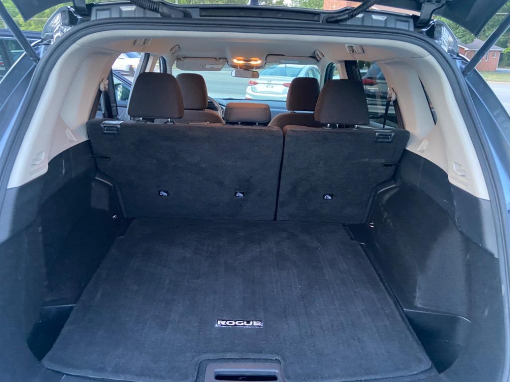 2024 Nissan Rogue S - Photo 14