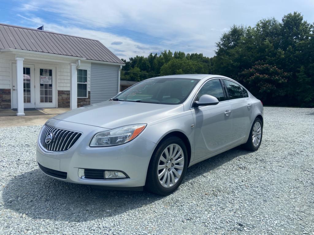 2011 Buick Regal CXL's photo