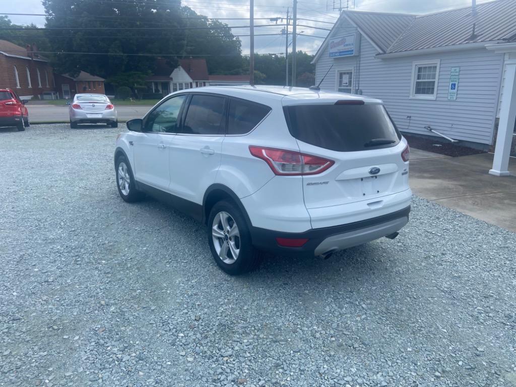 2014 Ford Escape SE - Photo 7